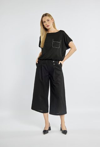 Czarny T-shirt z kieszonką