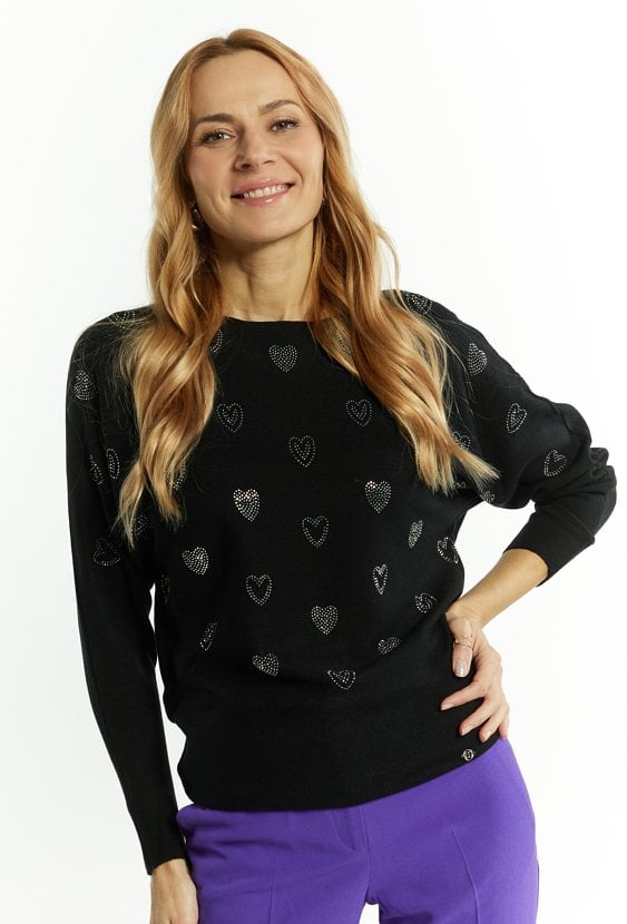 Sweter damski z dżetami w kształcie serduszek