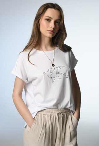 Biały t-shirt z linarną grafiką