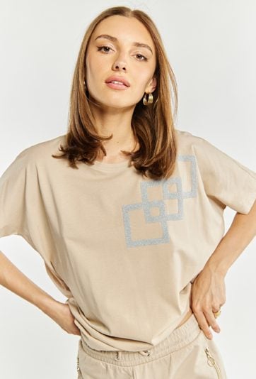 T-shirt damski o luźnym fasonie