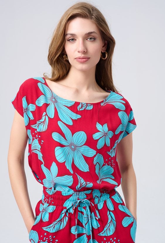 Wiskozowa bluzka typu basic