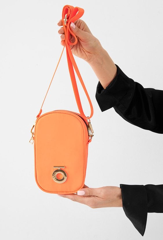 Nylonowa listonoszka Nobo na telefon