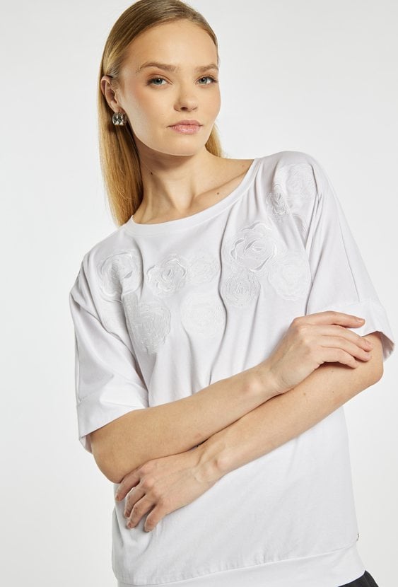 Luźny T-shirt damski