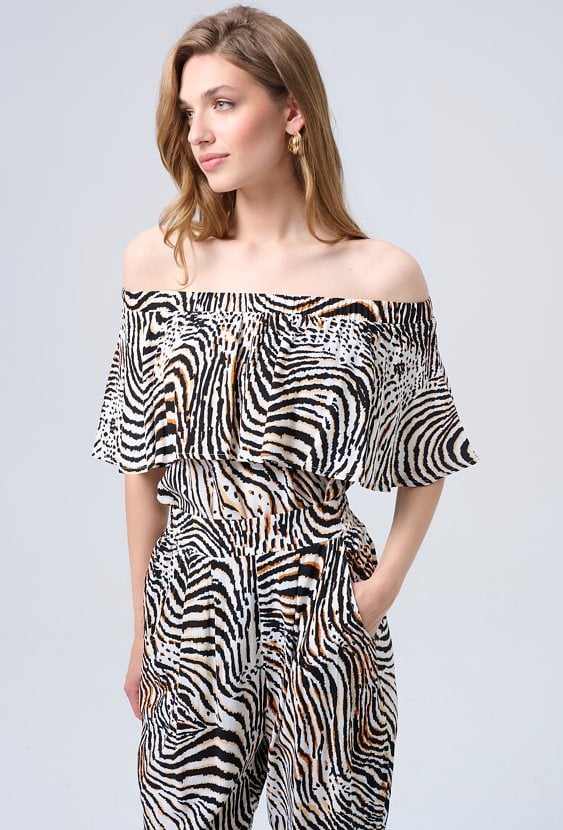 Bluzka typu hiszpanka