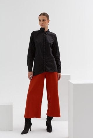 Bawełniana koszula z ozdobnymi przeszyciami