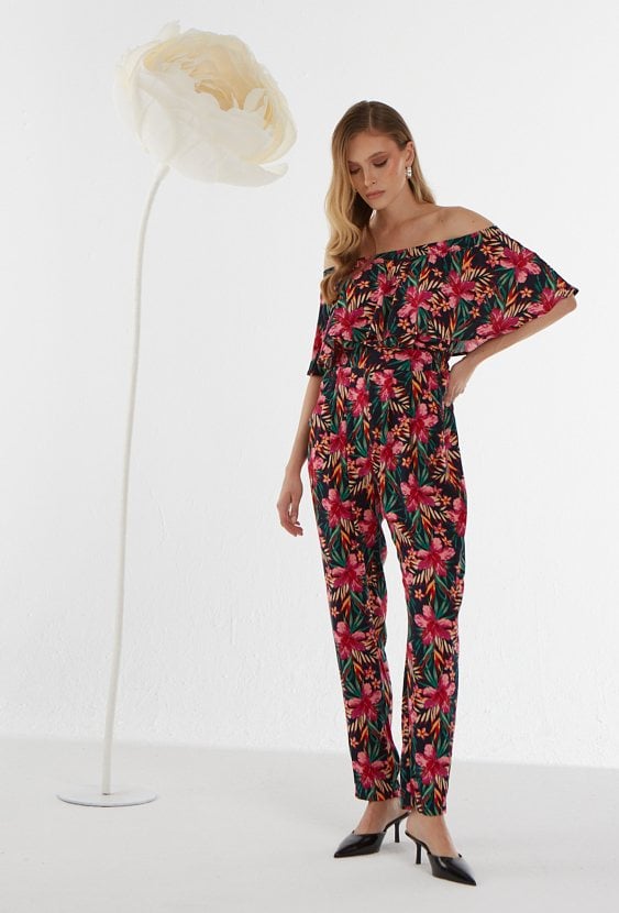 Bluzka typu hiszpanka