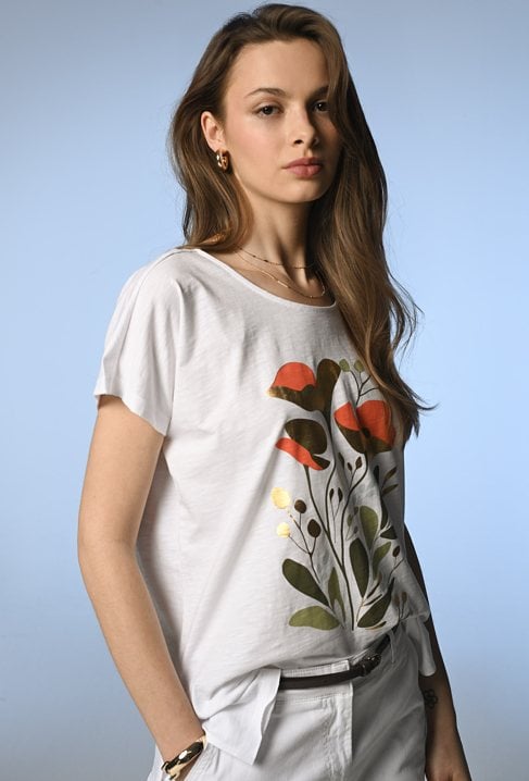 T-shirt z grafika w kwiaty