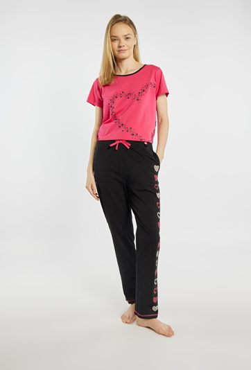 Spodnie od piżamy z sercami