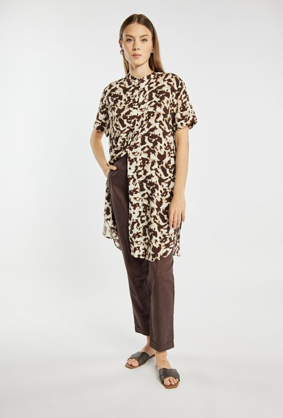 Dłuższa koszula z wzorem