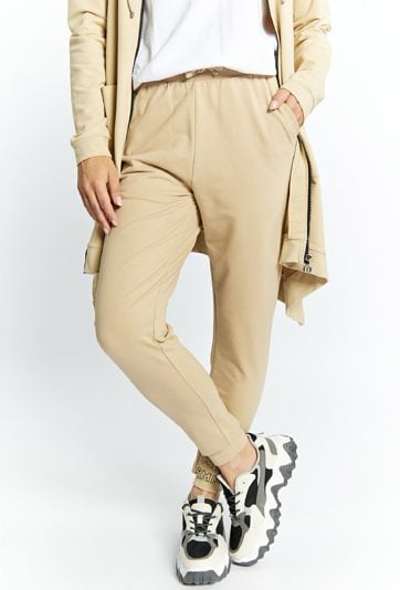 Spodnie dresowe z napisem