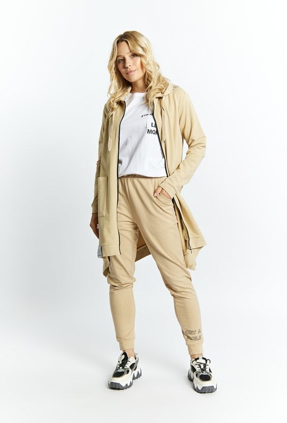 Spodnie dresowe z napisem