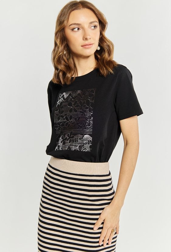 T-shirt damski z ozdobnym panelem