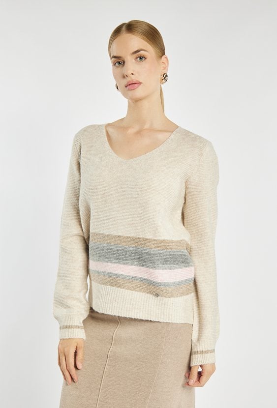 Klasyczny sweter z wiskozą