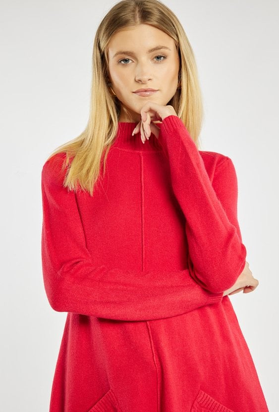 Długi sweter z półgolfem