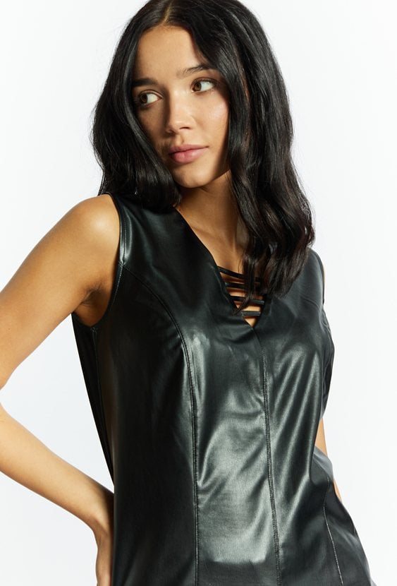 Bluzka z imitacji skóry