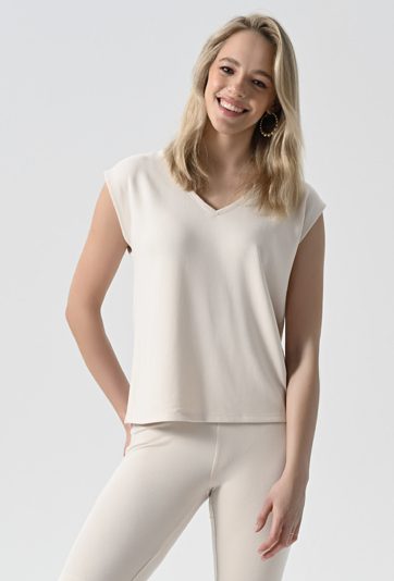 Bluzka z modalem i dekoltem  w v-nek