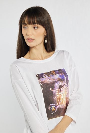 Biały T-shirt z nadrukiem z kolekcji 