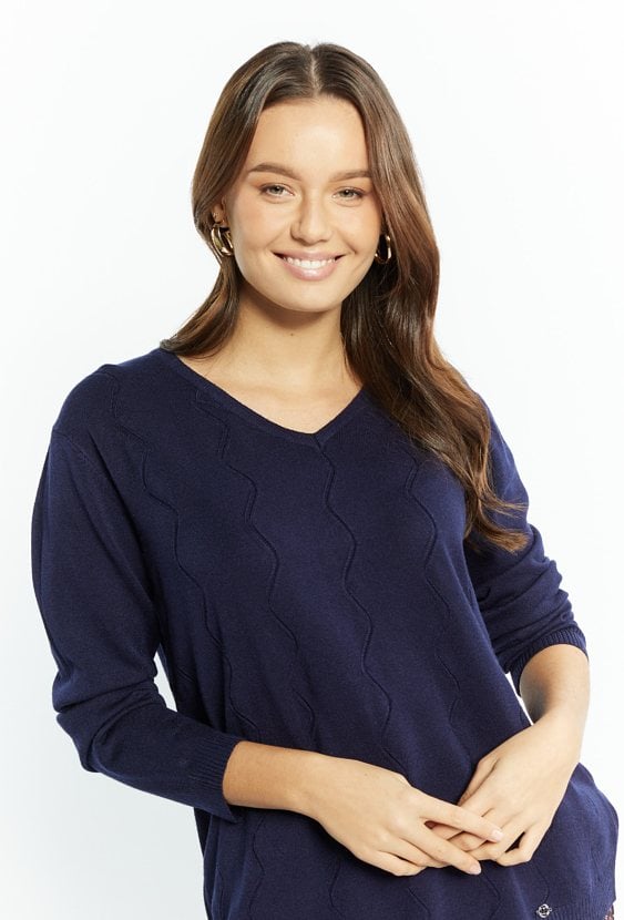 Wiskozowy sweter w serek