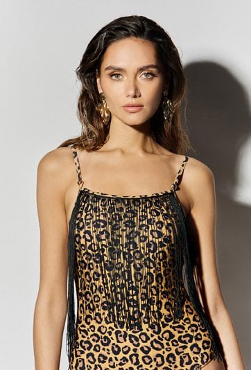 Jednoczęściowy strój z frędzlami