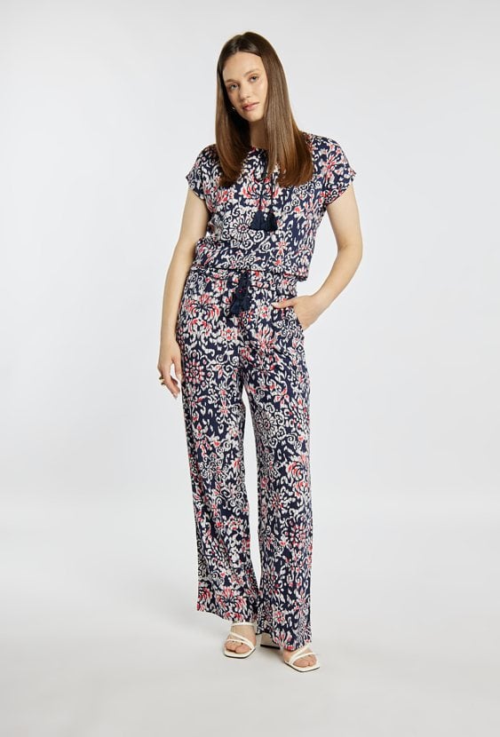 Spodnie z roślinnym wzorem