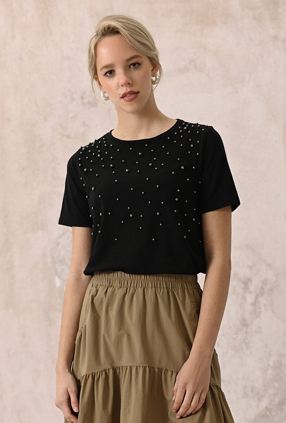 Czarny T-shirt z perłami