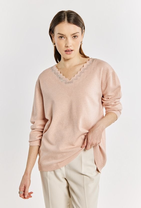 Sweter damski z dżetowym dekoltem