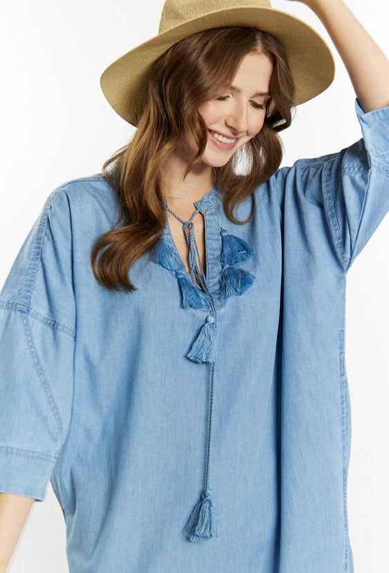 Jeansowa sukienka z kieszeniami