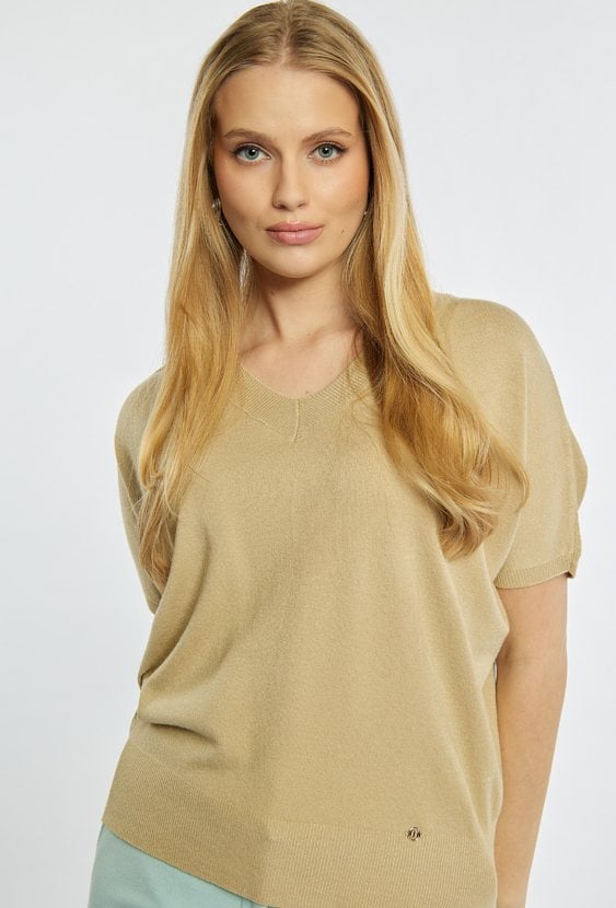 Sweter z dekoltem w serek