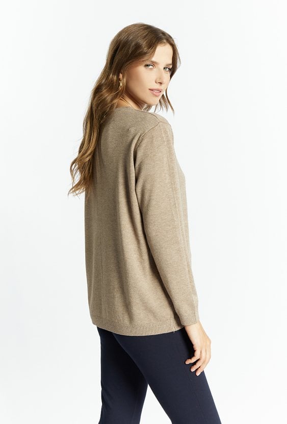 Sweter wykonany z wiskozy