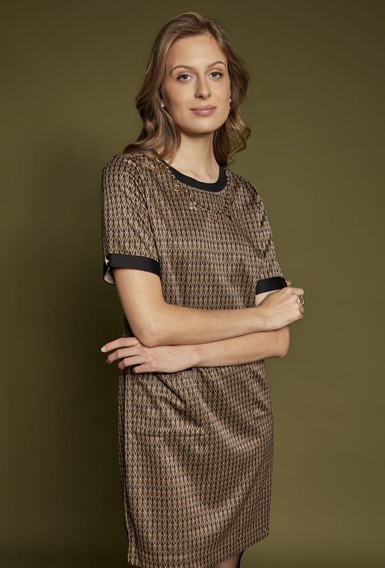 Elegancka sukienka