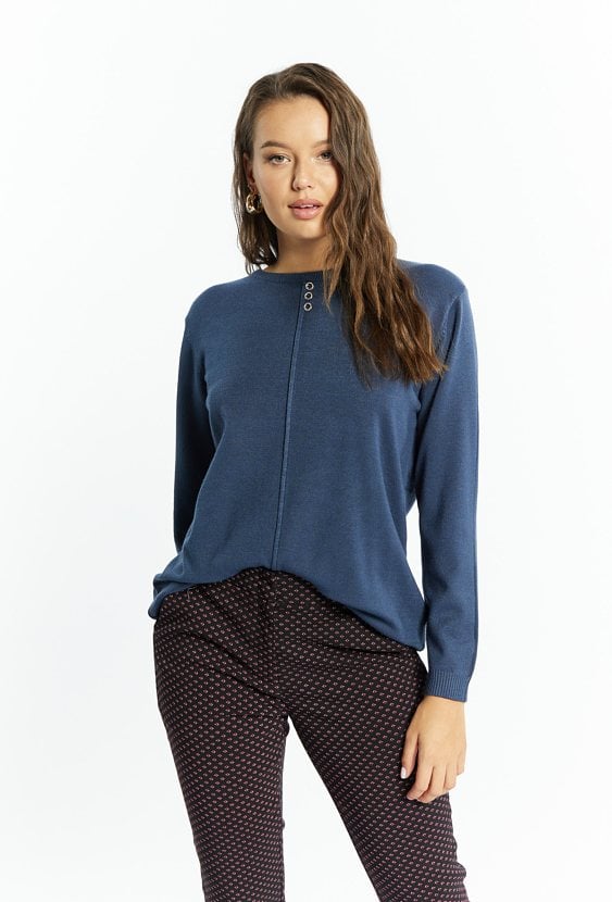 Sweter wykonany z wiskozy