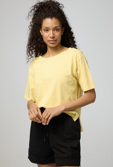 T-shirt z wiązaniem na plecach