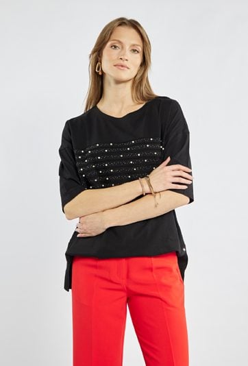 T-shirt z koralikami