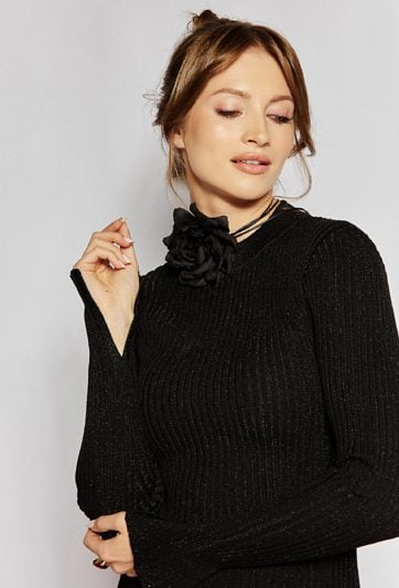 Sukienka z połyskiem