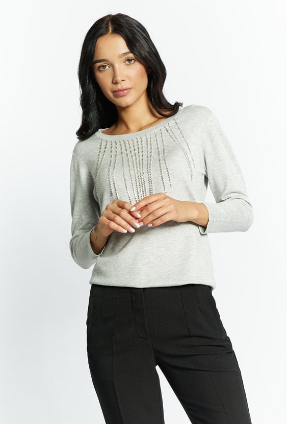 Sweter damski ze aplikacjami