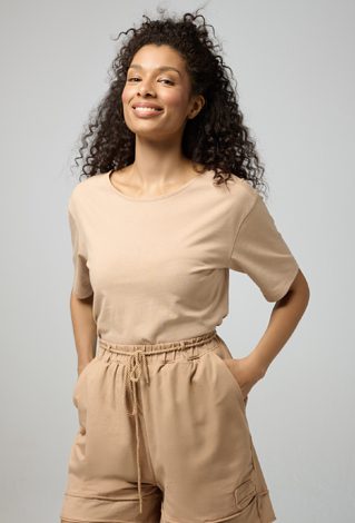 T-shirt z wiązaniem na plecach