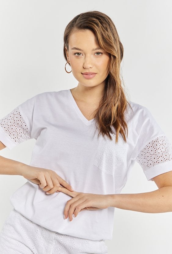 T-shirt damski z bawełny