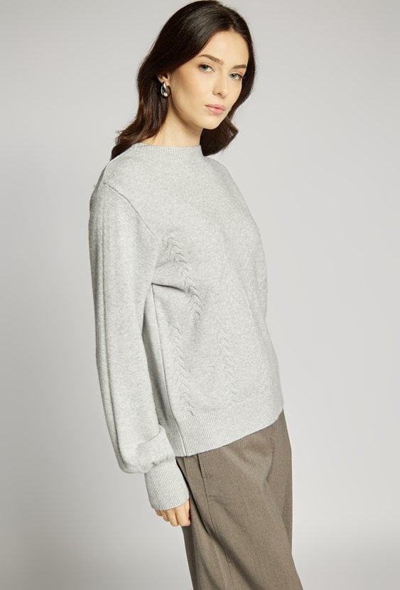 Sweter z wiskozą