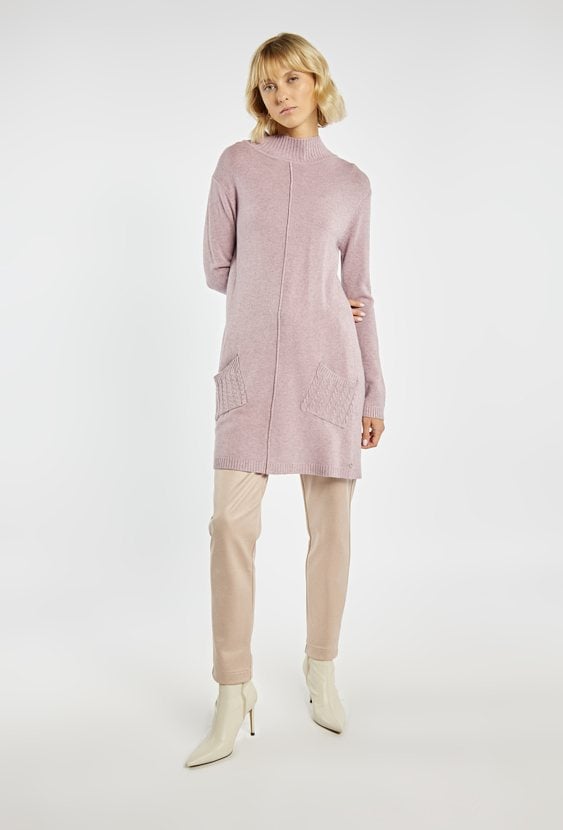 Długi sweter z półgolfem