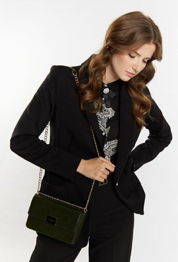 Mała torba z łańcuszkiem