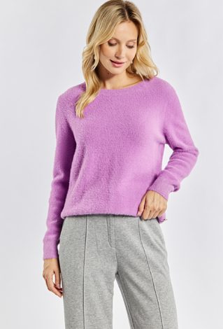 Sweter z połyskującą nicią