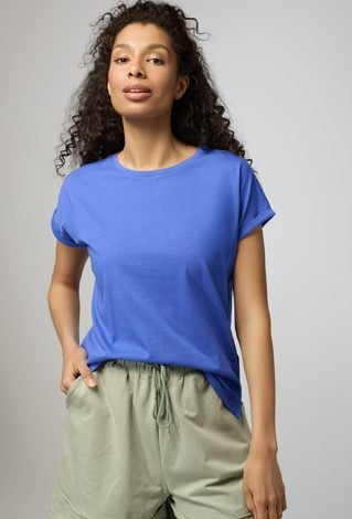 Chabrowy t-shirt o prostej formie