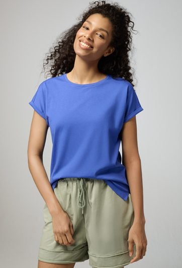 Chabrowy t-shirt o prostej formie