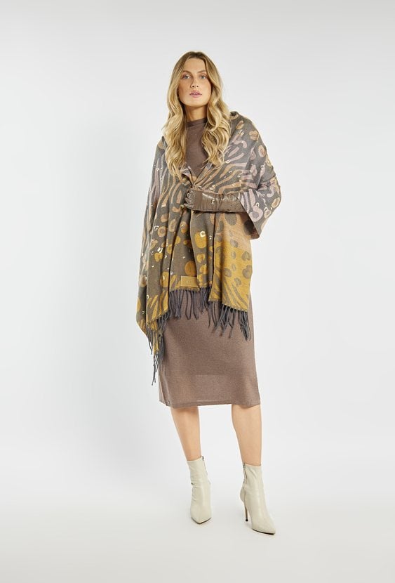 Szalik w ciekawy wzór