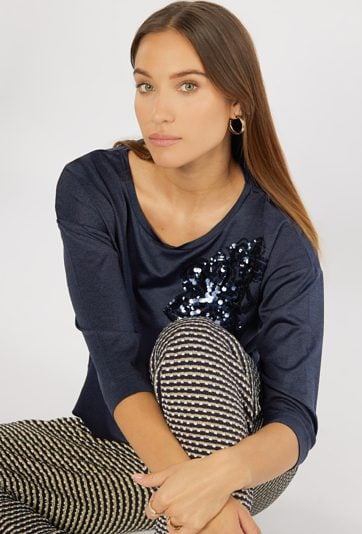 Bluzka z cekinowym wzorem