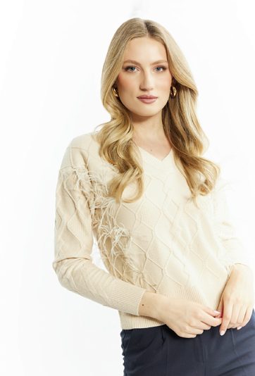 Sweter damski z piórkami