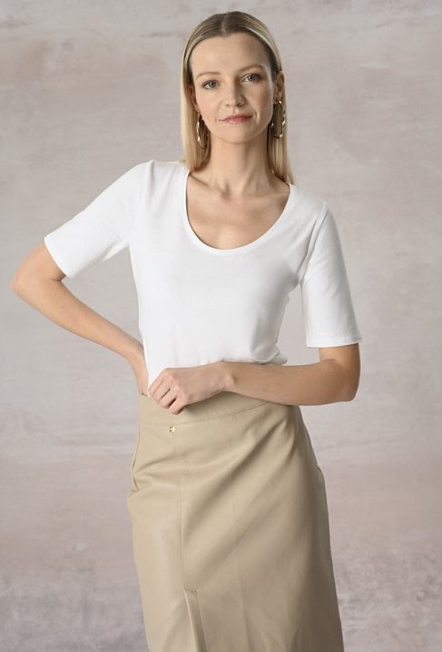 Gładki biały t-shirt