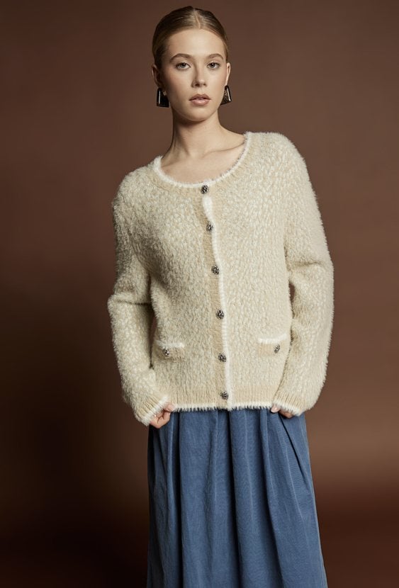 Elegancki, rozpinany sweter