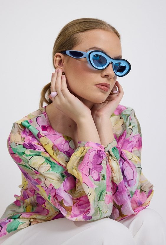 Bluzka z kwiatowym wzorem