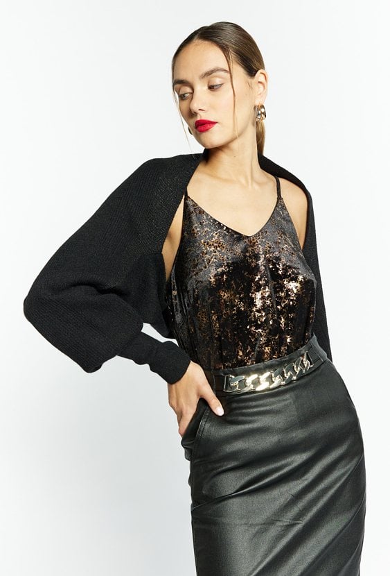 Krótki sweter damski typu bolerko